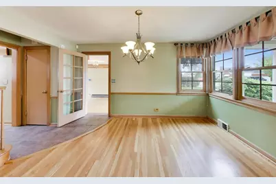 1646 N 18th Avenue, Melrose Park, IL 60160 - Photo 4
