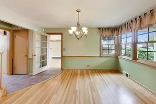 1646 N 18th Ave, Melrose Park, IL 60160 - Photo 4
