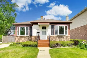 1602 Hills Ave, Des Plaines, IL 60016 - Photo 2