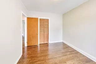 1602 Hills Ave, Des Plaines, IL 60016 - Photo 16