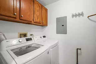 1309 Nutmeg Ct, Mount Prospect, IL 60056 - Photo 10