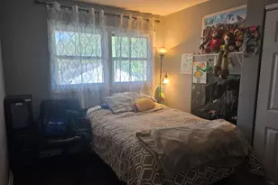 1407 N Oak Ave, Round Lake Beach, IL 60073 - Photo 10