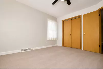 4253 Prescott Avenue, Lyons, IL 60534 - Photo 20
