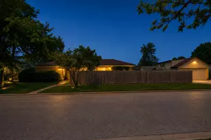 4253 Prescott Ave, Lyons, IL 60534 - Photo 4