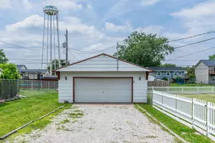 815 7th St, Colona, IL 61241 - Photo 16
