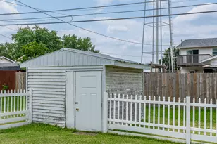 815 7th St, Colona, IL 61241 - Photo 14