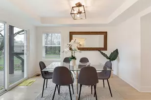 5232 Greenwood St, Skokie, IL 60077 - Photo 12