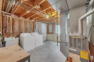20124 Dolphin Ave, Lynwood, IL 60411 - Photo 20