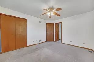 20124 Dolphin Ave, Lynwood, IL 60411 - Photo 16