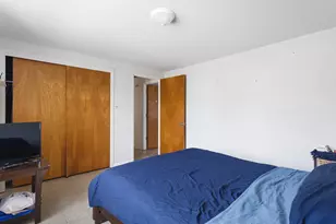317 N Grove Ave, Freeport, IL 61032 - Photo 14