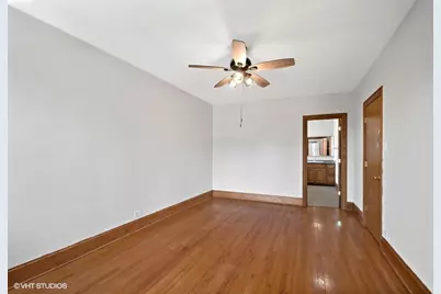 2717 W Argyle Street #2, Chicago, IL 60625 - Photo 14