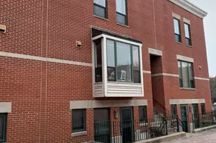 727 S Ashland Ave, Chicago, IL 60607 - Photo 2