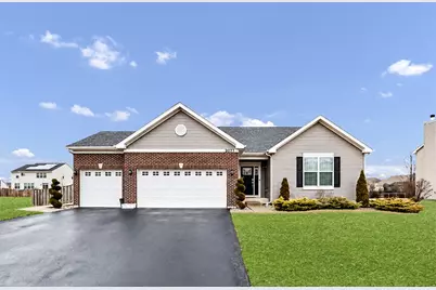 2077 Hearthstone Avenue, Yorkville, IL 60560 - Photo 2