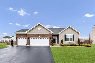 2077 Hearthstone Ave, Yorkville, IL 60560 - Photo 2