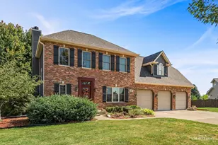 1267 Red Fox Cir, Sandwich, IL 60548 - Photo 2