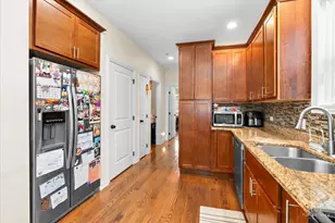 3300 S Western Ave, Chicago, IL 60608 - Photo 10