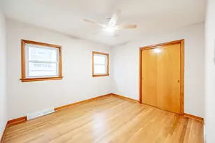 5028 S Laporte Ave, Chicago, IL 60638 - Photo 8