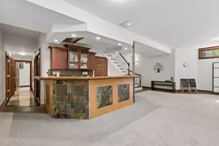 6843 N Kilpatrick Ave, Lincolnwood, IL 60712 - Photo 44