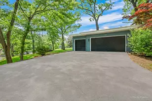 368 Holiday Dr, Lake Holiday, IL 60552 - Photo 4