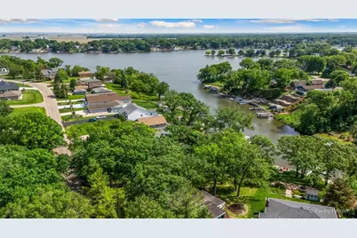 368 Holiday Drive, Lake Holiday, IL 60552 - Photo 54