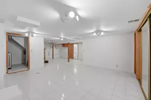 306 W Lonnquist Blvd, Mount Prospect, IL 60056 - Photo 18