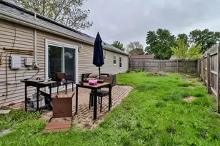 10147 W 151st St, Orland Park, IL 60462 - Photo 4
