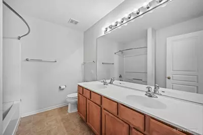 2415 Emily Lane, Elgin, IL 60124 - Photo 18