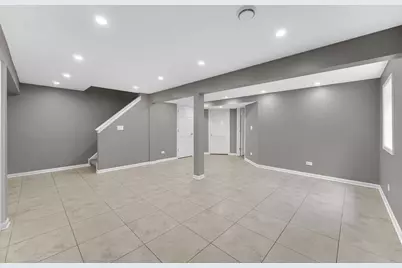 615 Red Barn Trail, Bolingbrook, IL 60490 - Photo 14