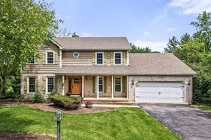 40W880 S Bridle Creek Dr, Saint Charles, IL 60175 - Photo 1