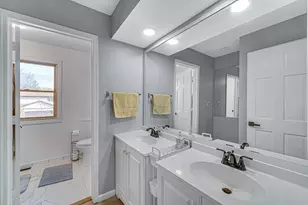 1623 W Bray Ct, Arlington Heights, IL 60005 - Photo 22