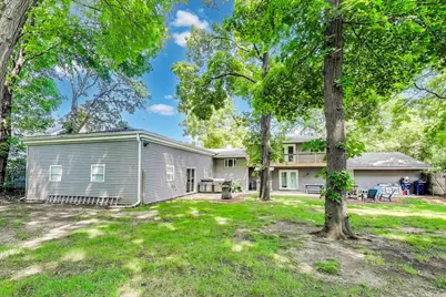 32362 N Pine Avenue, Grayslake, IL 60030 - Photo 4