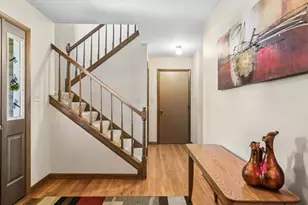 3517 Turnberry Dr, McHenry, IL 60050 - Photo 2