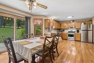 3517 Turnberry Dr, McHenry, IL 60050 - Photo 4