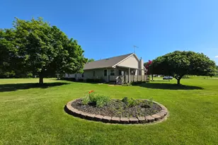 1214 Swallow St, Rock Falls, IL 61071 - Photo 22