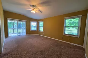 1214 Swallow St, Rock Falls, IL 61071 - Photo 8