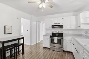 602 E 2nd St, Gilman, IL 60938 - Photo 14