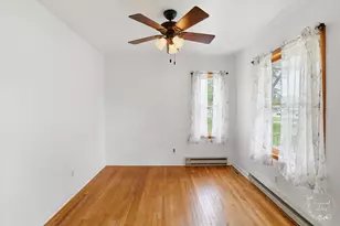602 E 2nd St, Gilman, IL 60938 - Photo 8