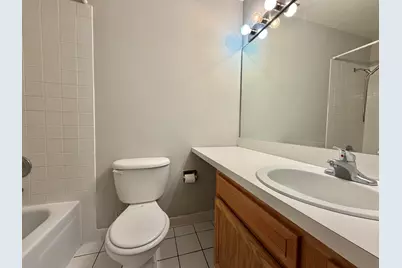 5820 Oakwood Drive #2H, Lisle, IL 60532 - Photo 6