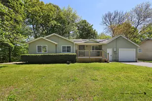 231 Oakdale Ave, Winthrop Harbor, IL 60096 - Photo 1