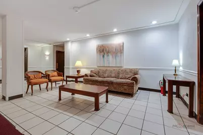 1500 Harbour Drive #4Q, Wheeling, IL 60090 - Photo 8