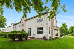 1116 Loganbury Ct, Elgin, IL 60120 - Photo 24