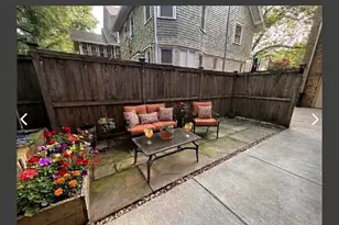 1009 Greenleaf St, Evanston, IL 60202 - Photo 12