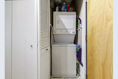 1791 W Howard Street #302, Chicago, IL 60626 - Photo 18