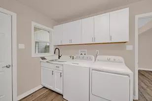 11660 S Harry J Rogowski Dr, Merrionette Park, IL 60803 - Photo 18