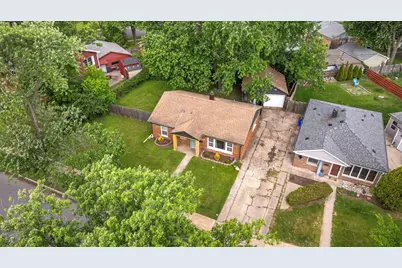 11660 S Harry J Rogowski Drive, Merrionette Park, IL 60803 - Photo 4