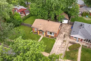 11660 S Harry J Rogowski Dr, Merrionette Park, IL 60803 - Photo 4
