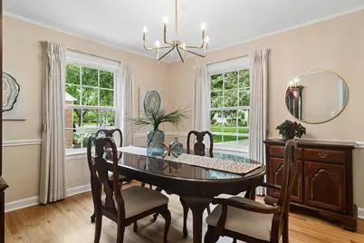 501 N Douglas Avenue, Arlington Heights, IL 60004 - Photo 6