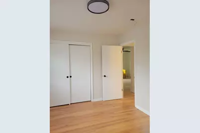 1725 Howard Avenue W #201, Des Plaines, IL 60018 - Photo 8
