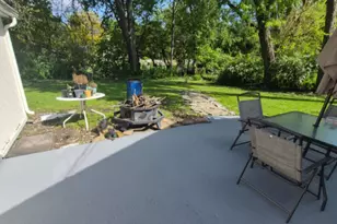 325 Indianwood Blvd, Park Forest, IL 60466 - Photo 14