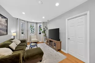 4327 N Damen Ave, Chicago, IL 60618 - Photo 4